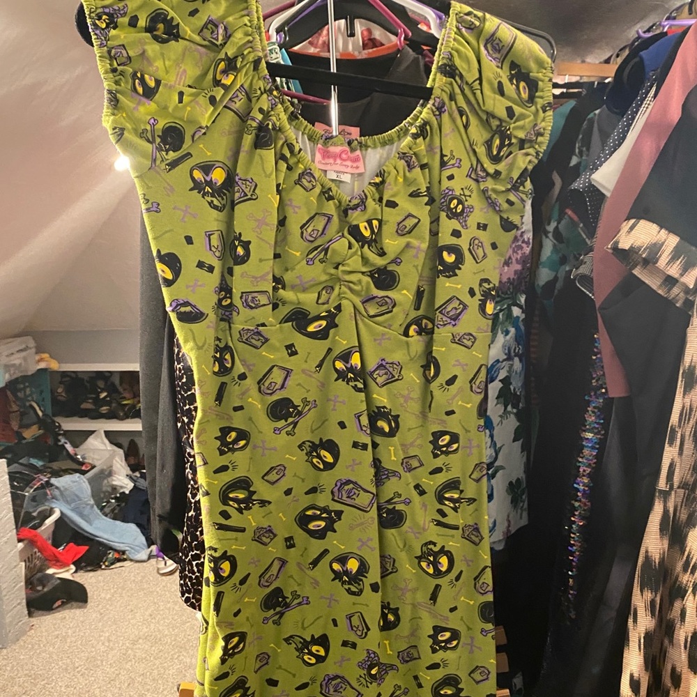 Pinup Girl Clothing: Skulls dress